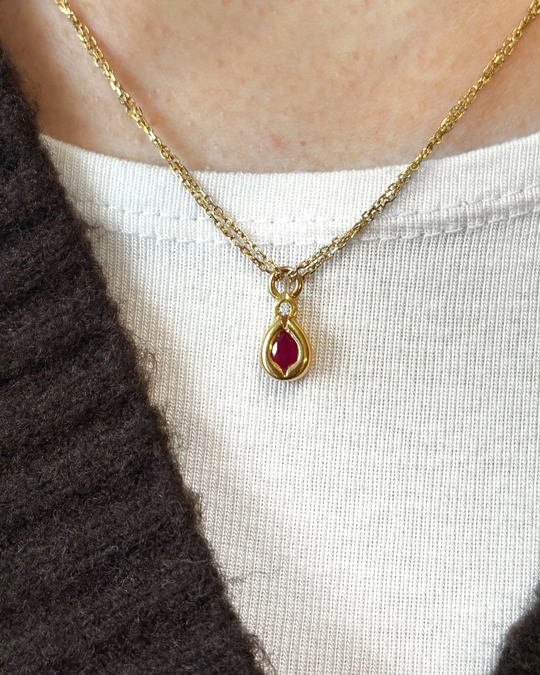 Collier Rubis 0.35 carat, Diamant &amp; 3.87g Or "Serena" - Elliade Paris