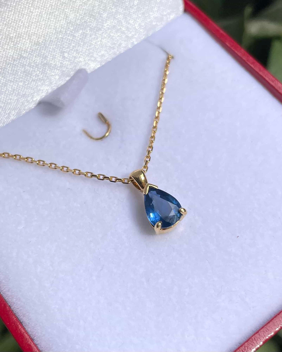 Collier Saphir 0.80 Carat &quot;Haillie&quot;