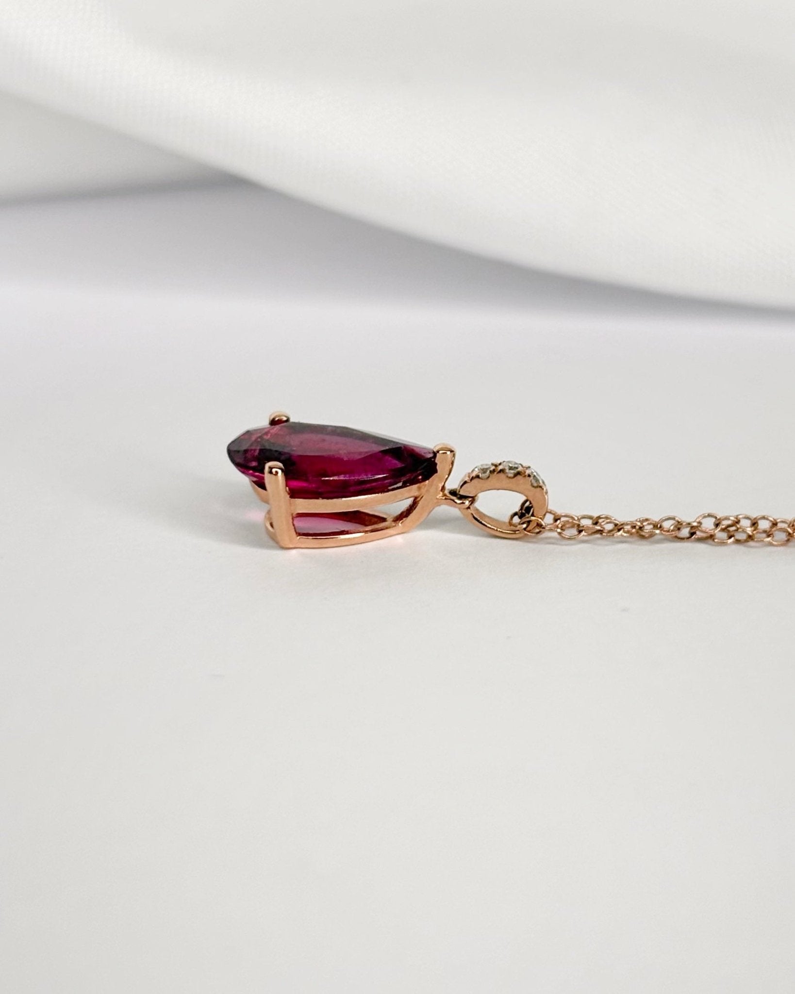 Collier Tourmaline 1.10 carat, Diamants &amp; Or 7,65g "Lucille" - Elliade Paris