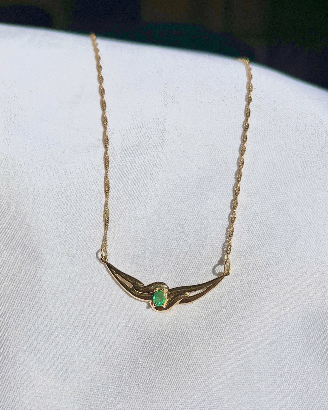 Collier vintage or &amp; émeraude &quot;Argentine&quot;