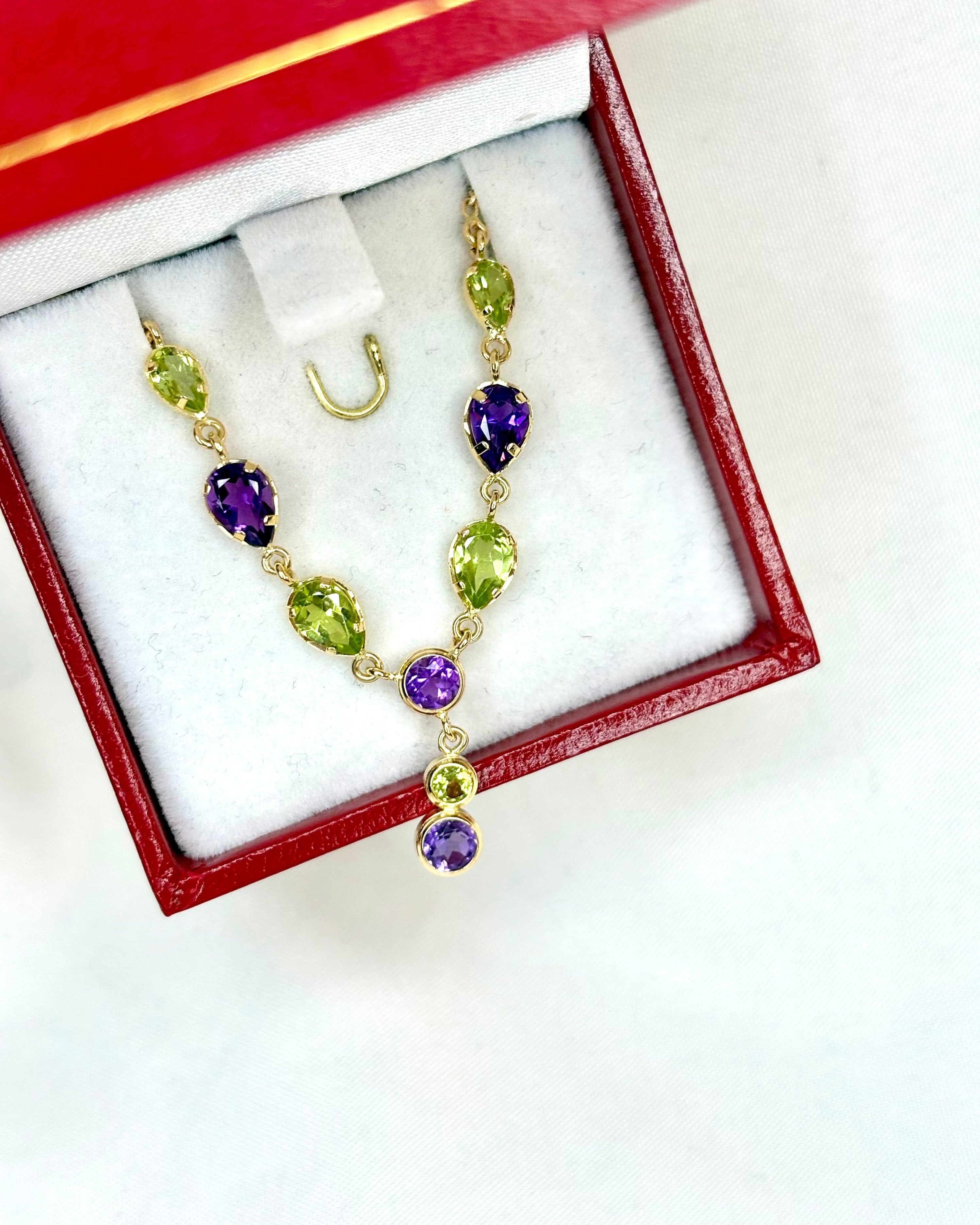 Collier Améthystes 1.35 carat, Péridots 1.40 carat &amp; or 18 carats "Séréna"