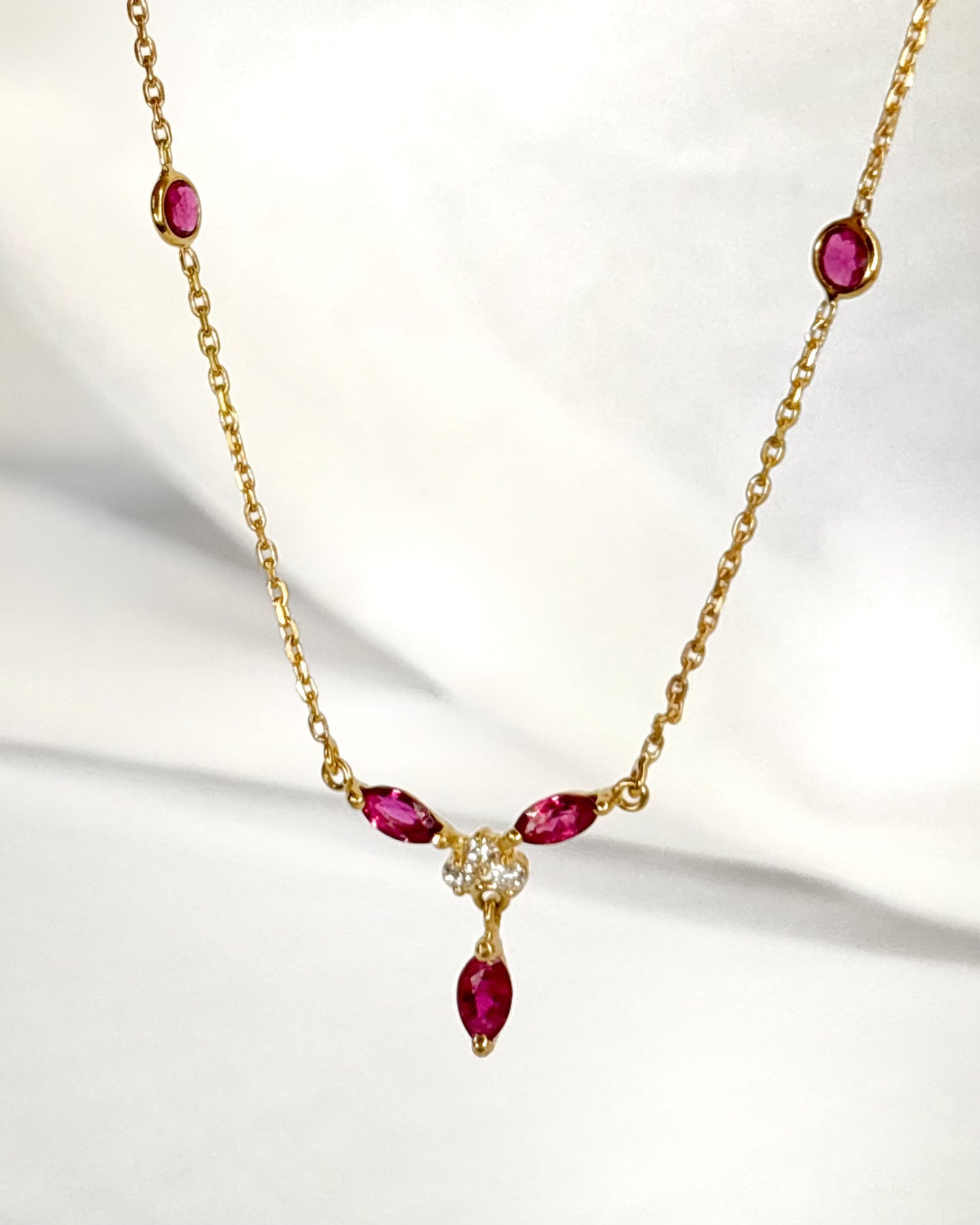 Ruby Necklace 0.63 carat &amp; Diamonds "Ombeline"
