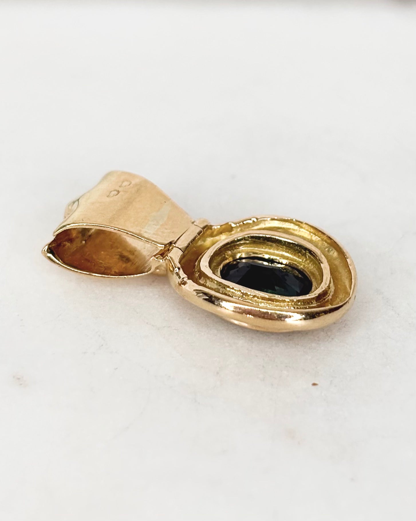 Pendentif Saphir 1.15 carat &amp; Diamants &quot;Sidonie&quot;