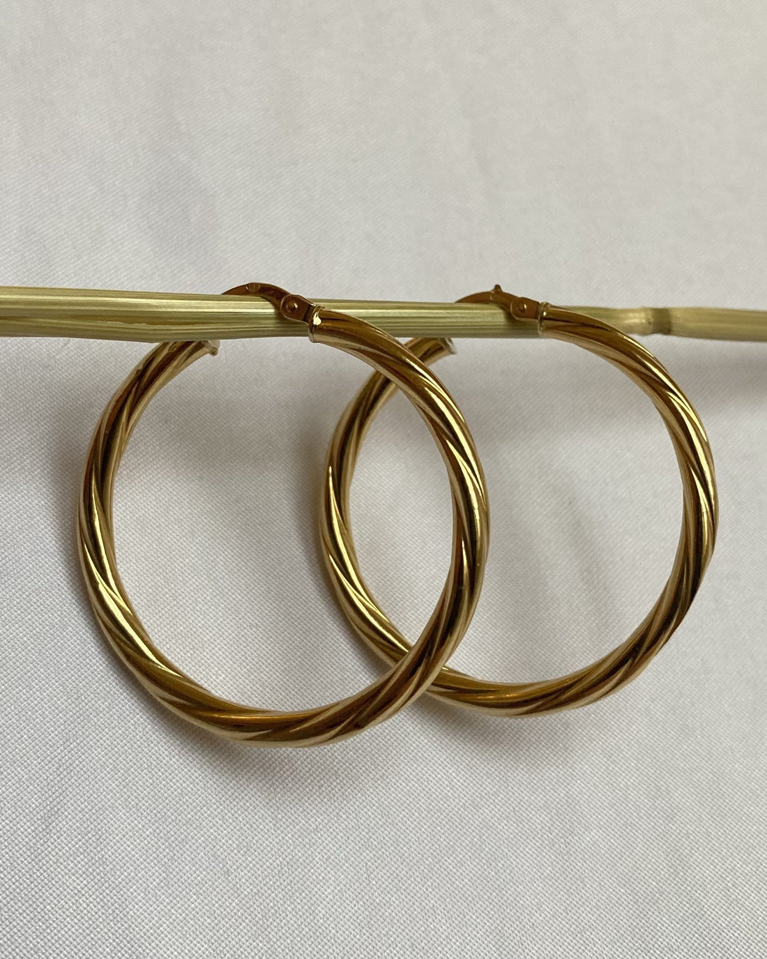 Pendientes de aro vintage de oro "Elliana"