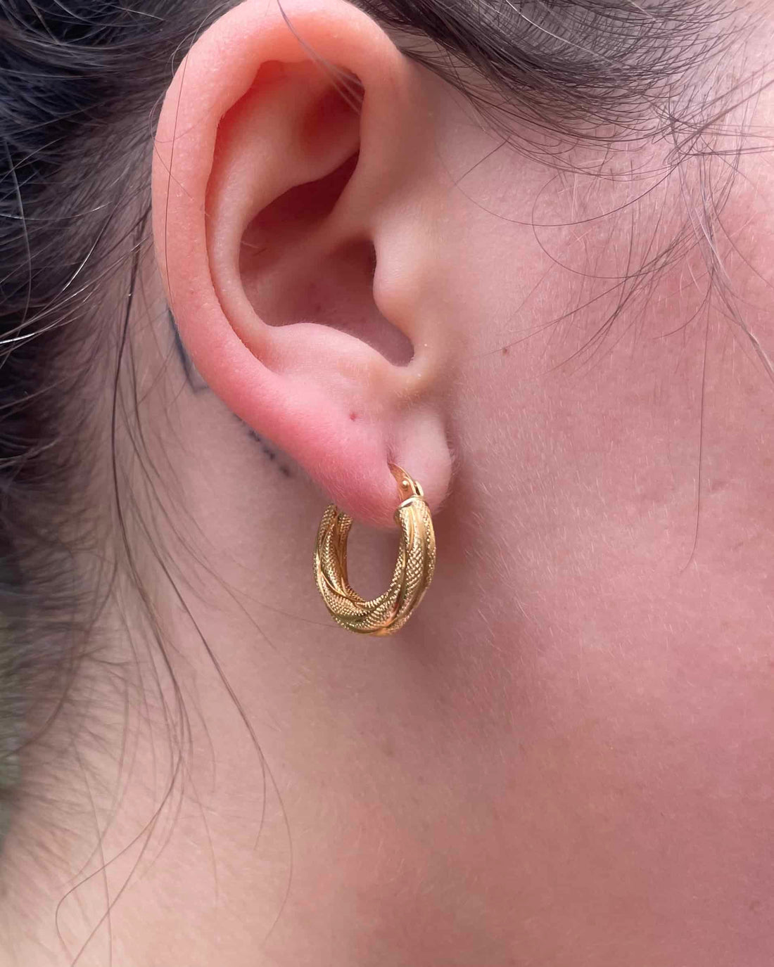 Vintage 18-carat gold "Cassie" hoop earrings