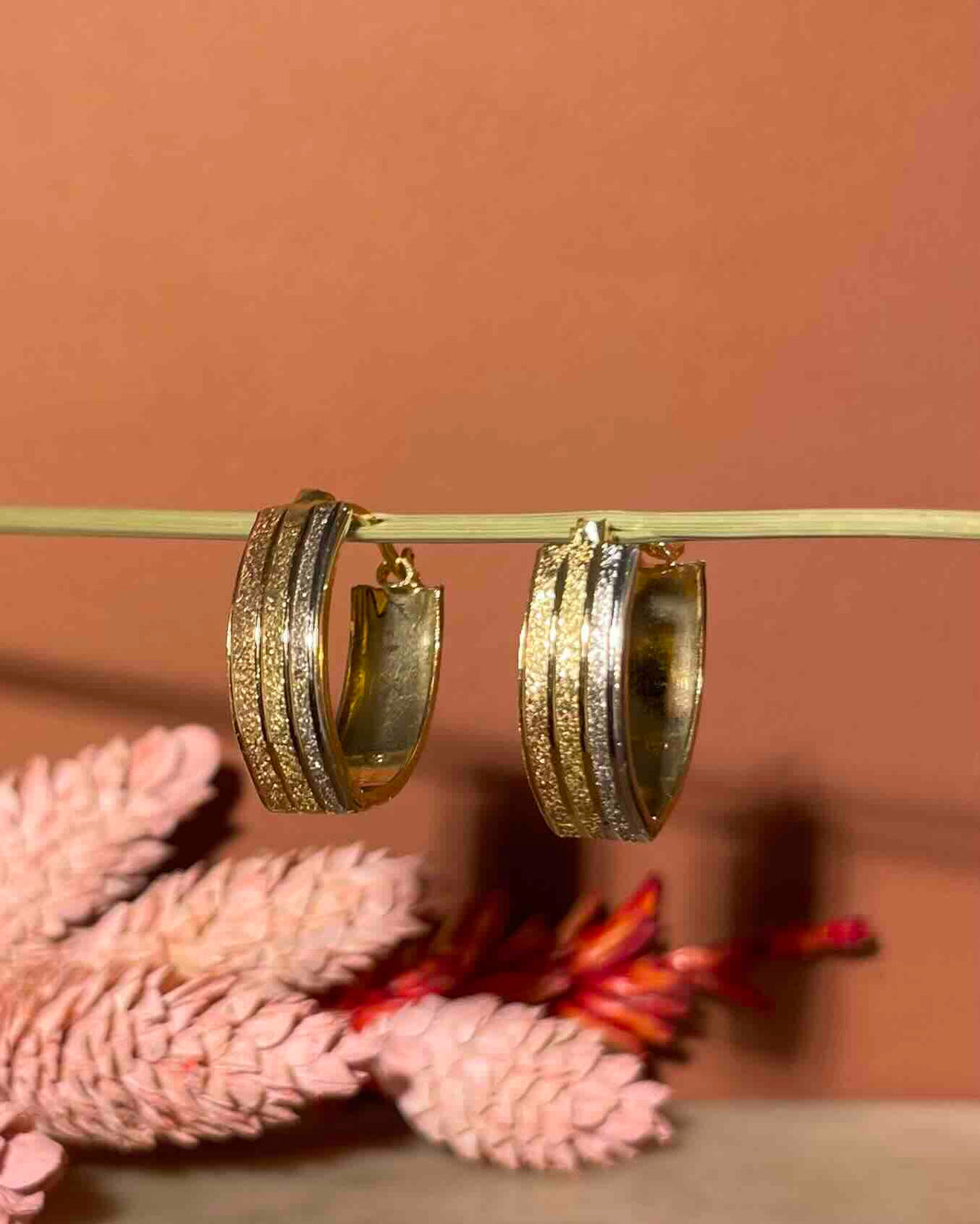 Pendientes vintage de medio aro en oro tricolor &quot;Natalia&quot;