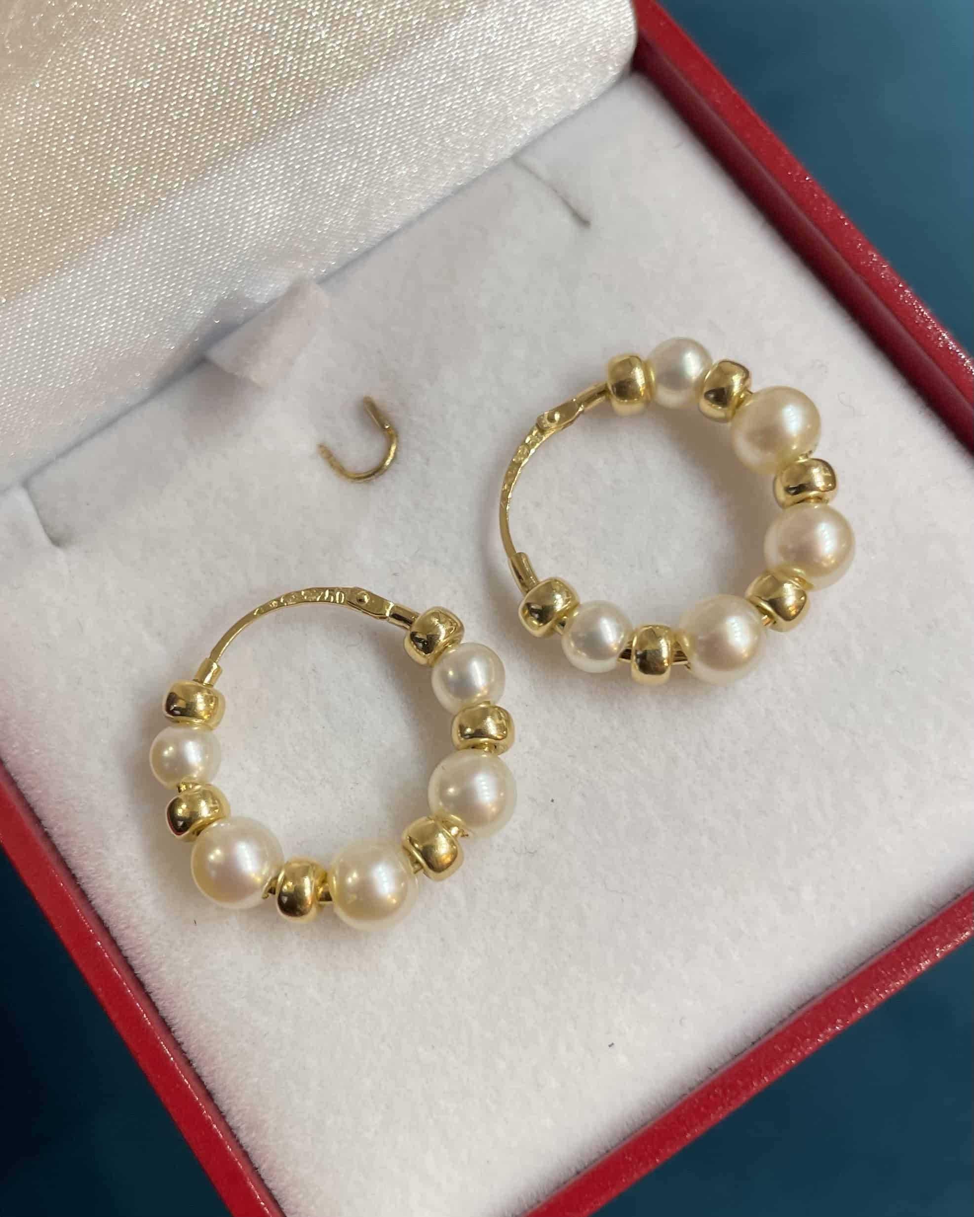 Vintage 18 Carat Gold &amp;amp; Pearl "Keïra" Hoop Earrings