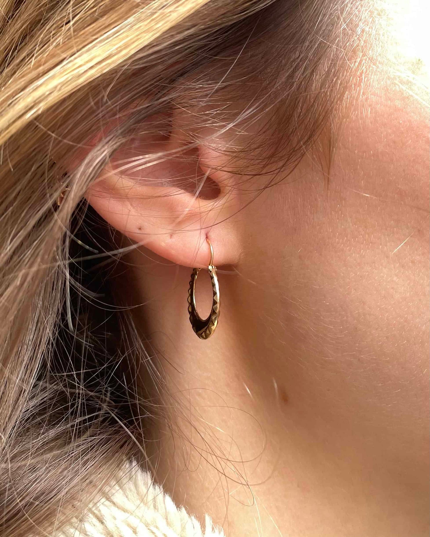 Vintage Gold "Félicité" Hoop Earrings
