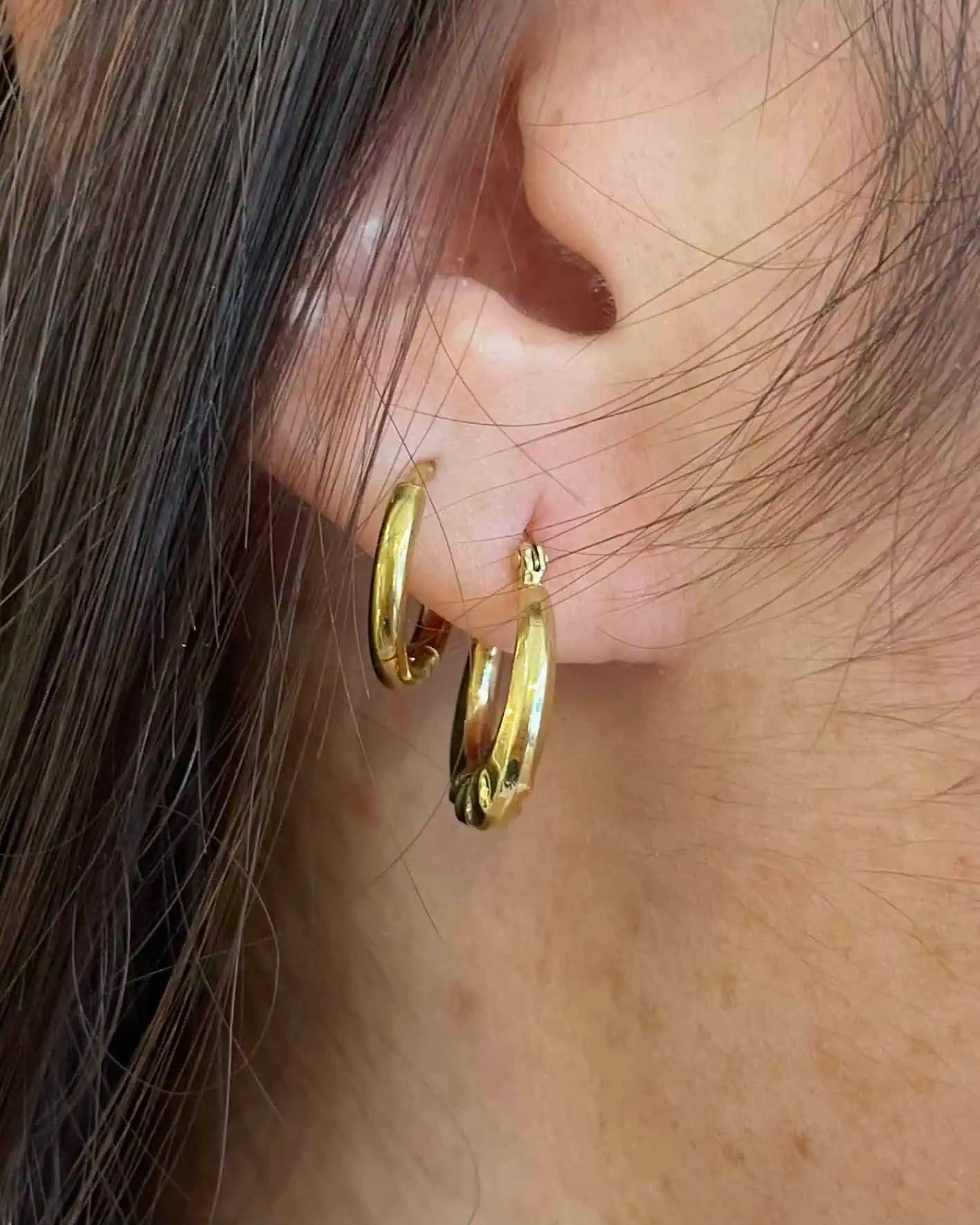 Vintage 18-carat gold "Aldrin" hoop earrings