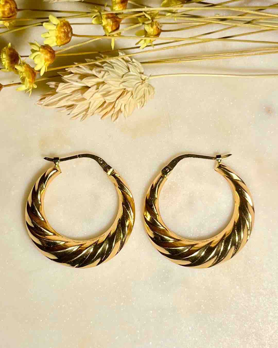 Pendientes vintage de aro trenzado de oro "Cléah"