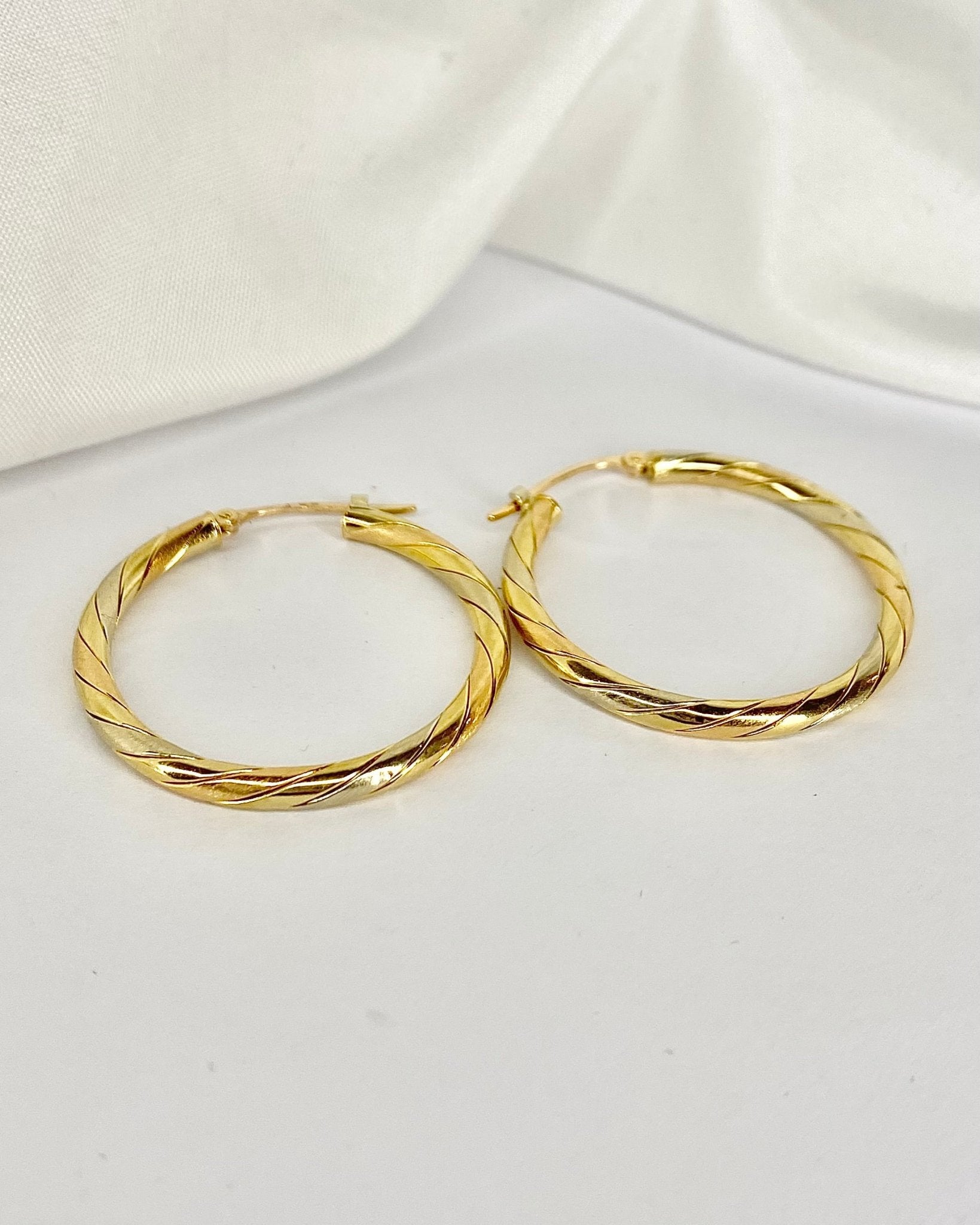 Créoles Trois Ors 18 carats 3.6 g "Sam" - Elliade Paris