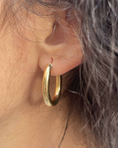 Vintage 18-carat gold "Salomé" hoop earrings