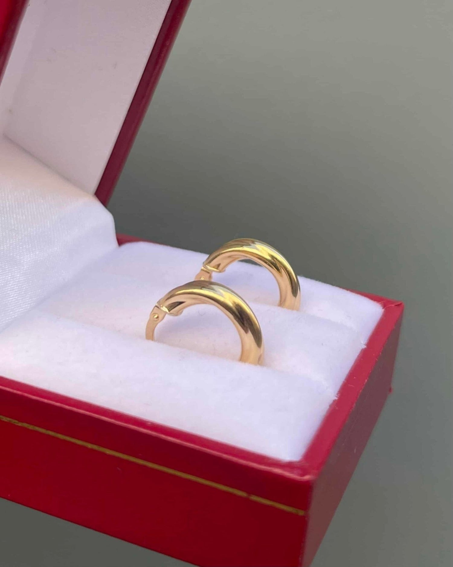 Créoles Vintage Or Jaune 18 carats &quot;Serena&quot; - Elliade Paris