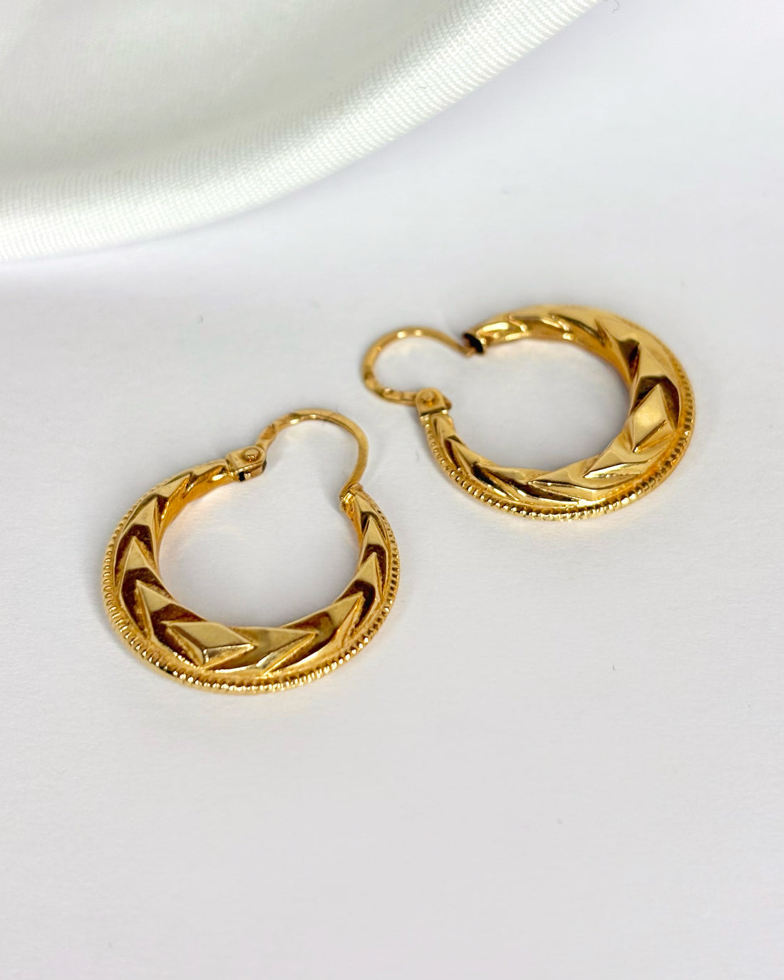 Créoles Or Jaune 18 carats "Ilya"