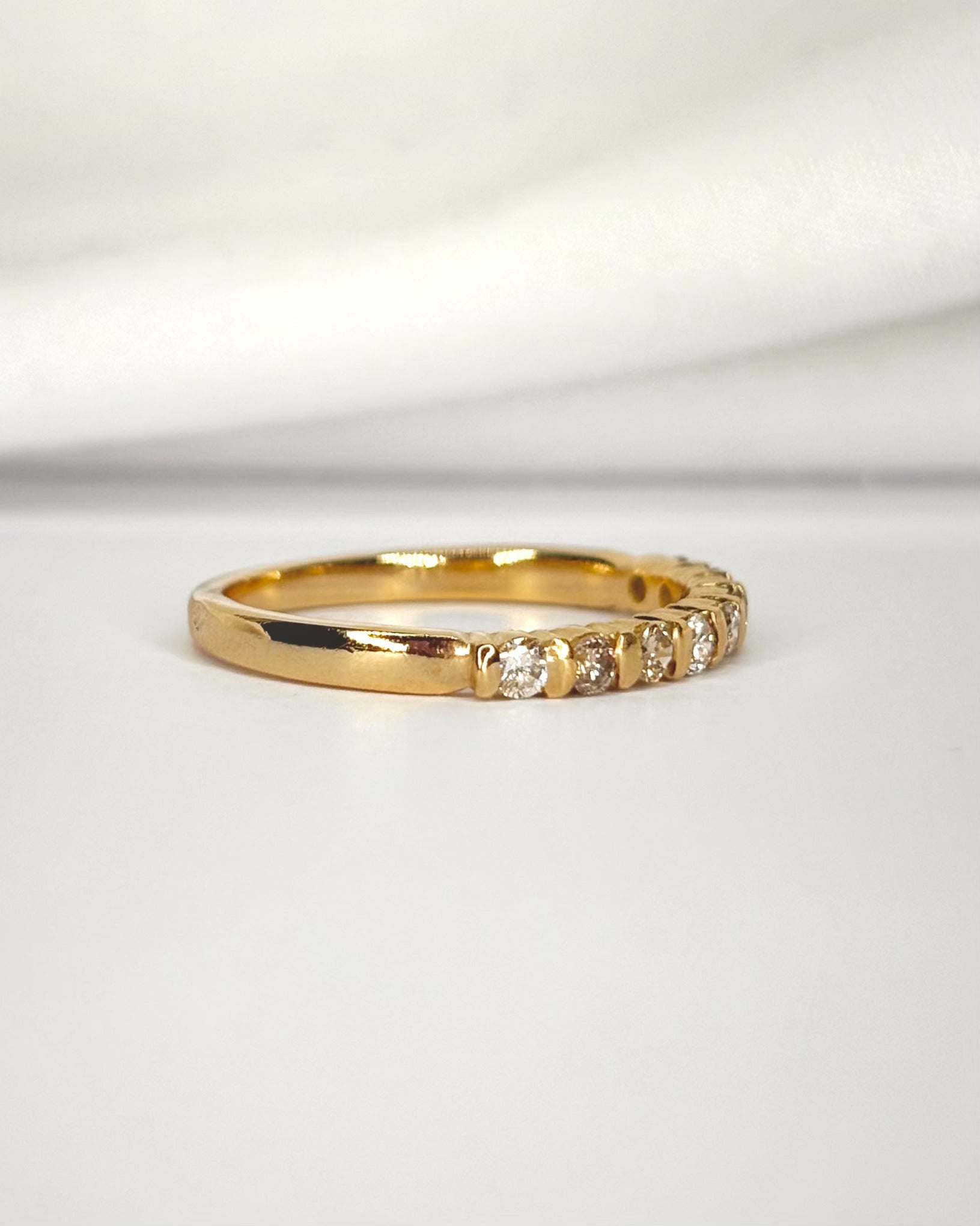 Demi-Alliance Diamants 0.36 carat 2.2 mm "Irina" - Elliade Paris