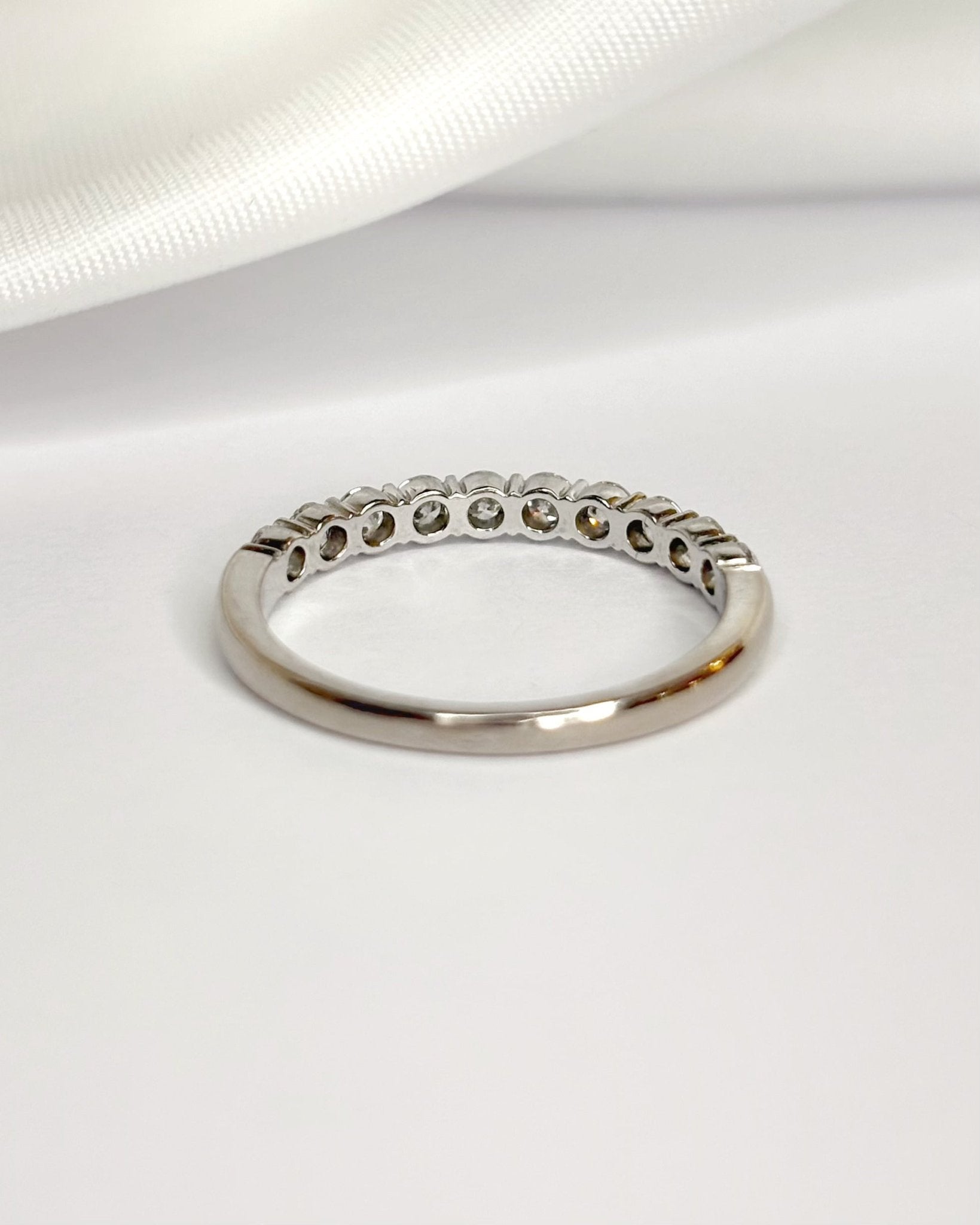 Demi-Alliance Diamants 0.50 carat 2.5mm "Elina" - Elliade Paris