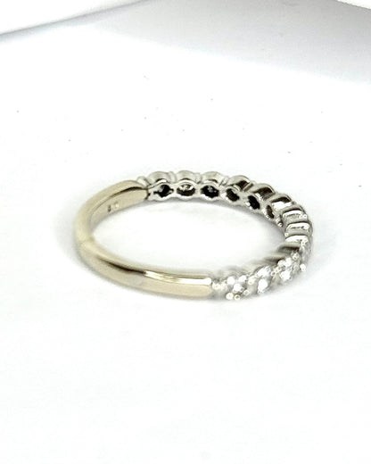 Demi-Alliance Diamants 0.65 carat 2.5 mm "Mia" - Elliade Paris