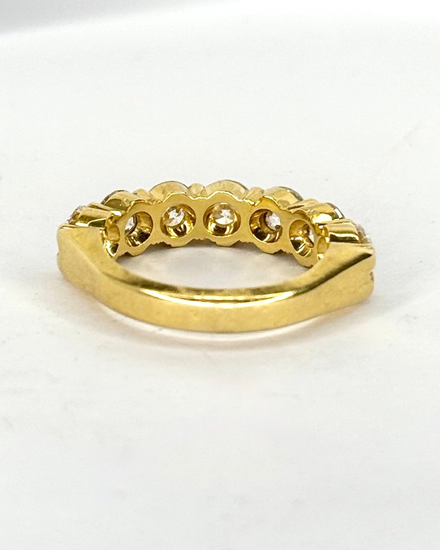 Demi-Alliance Diamants 2.10 carats 4.5mm "Janine" - Elliade Paris