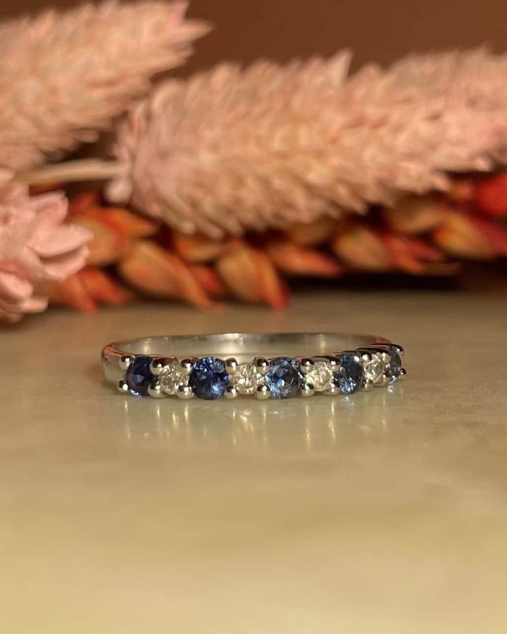 Demi alliance Saphirs &amp; Diamants &quot;Mavie&quot;