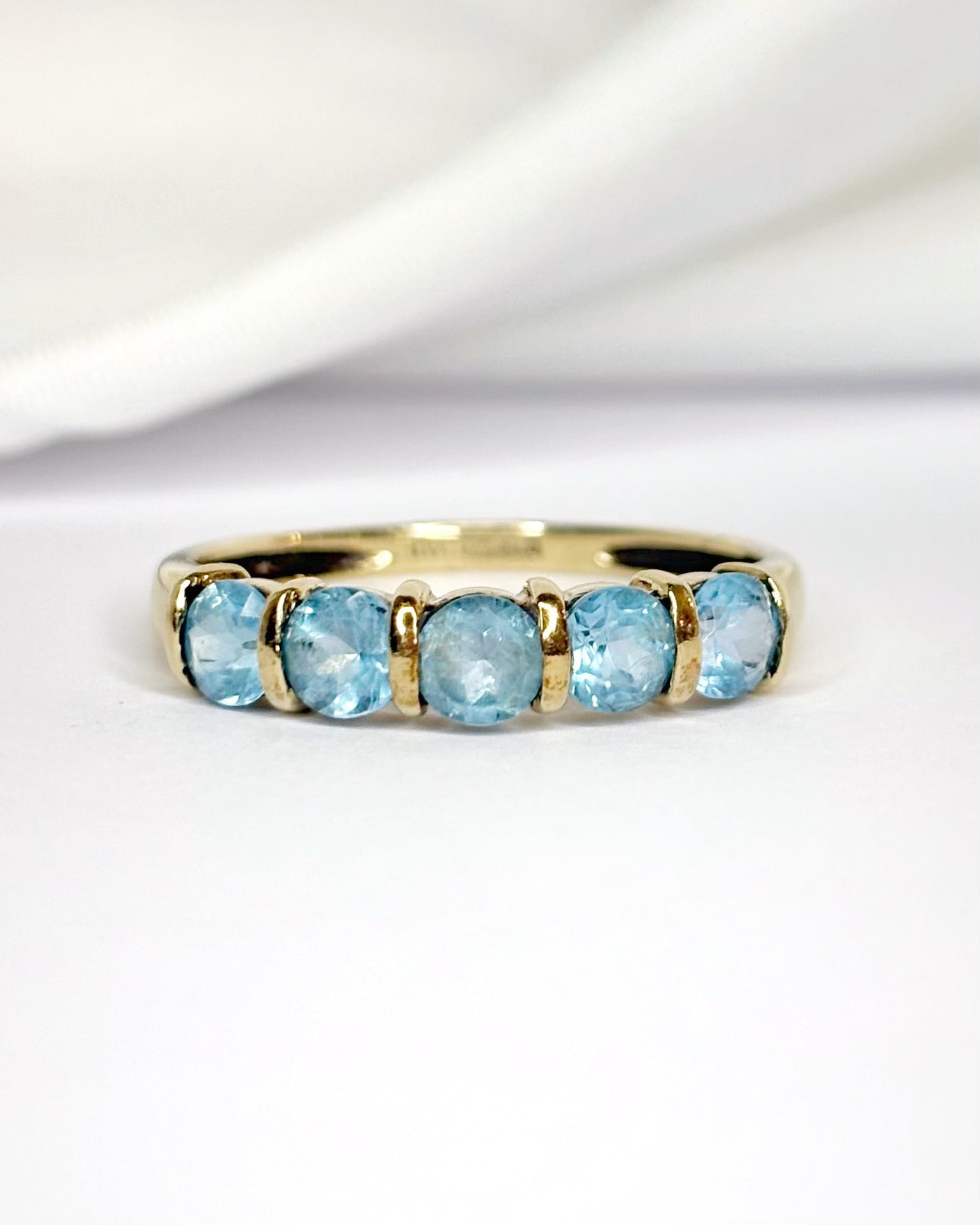 Demi-Alliance Topazes 1.50 carat "Xaria" - Elliade Paris