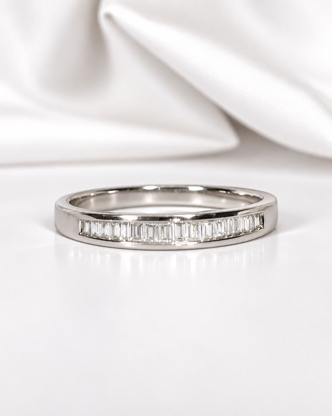 Demi-Alliance Diamants Baguette 0.34 carat "Agnès"