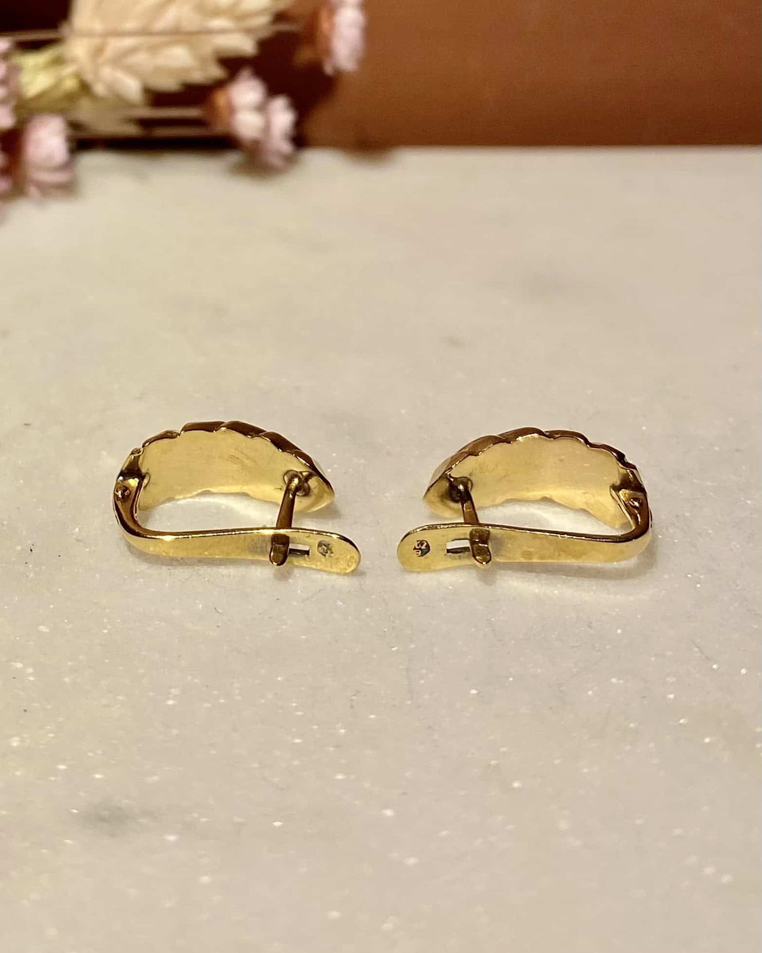 Demi Créoles Vintage en Or Jaune &quot;Fay&quot; - Elliade Paris