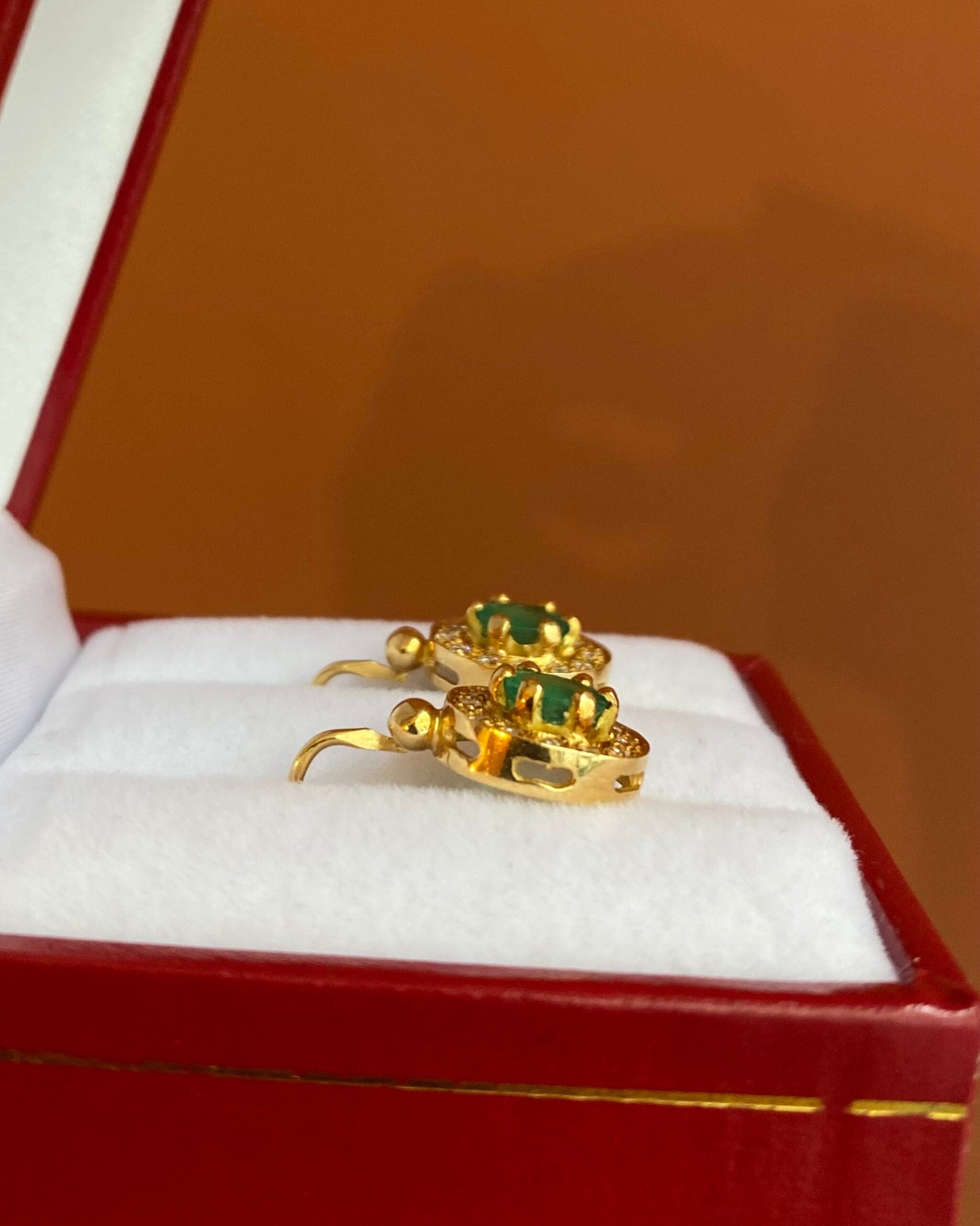 Dormeuses Vintage Émeraude &amp; Diamants "Rosa"