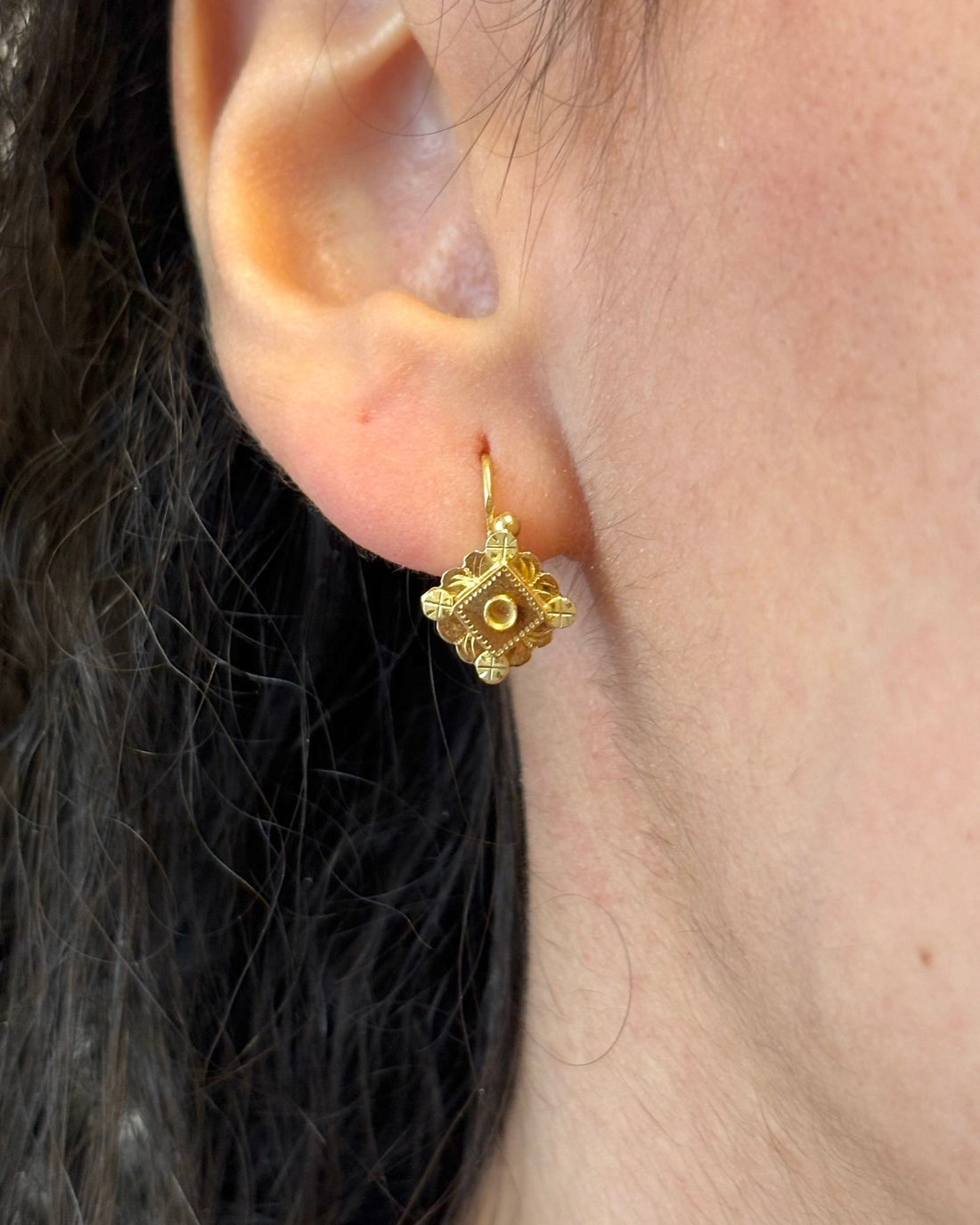 Dormeuses Or Jaune 18 carats "Olymiane" - Elliade Paris