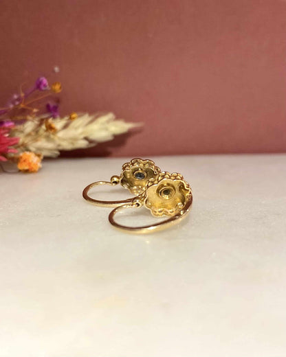 Dormeuses Perles Fleurs XIXème siècle &quot;Dora&quot; - Elliade Paris