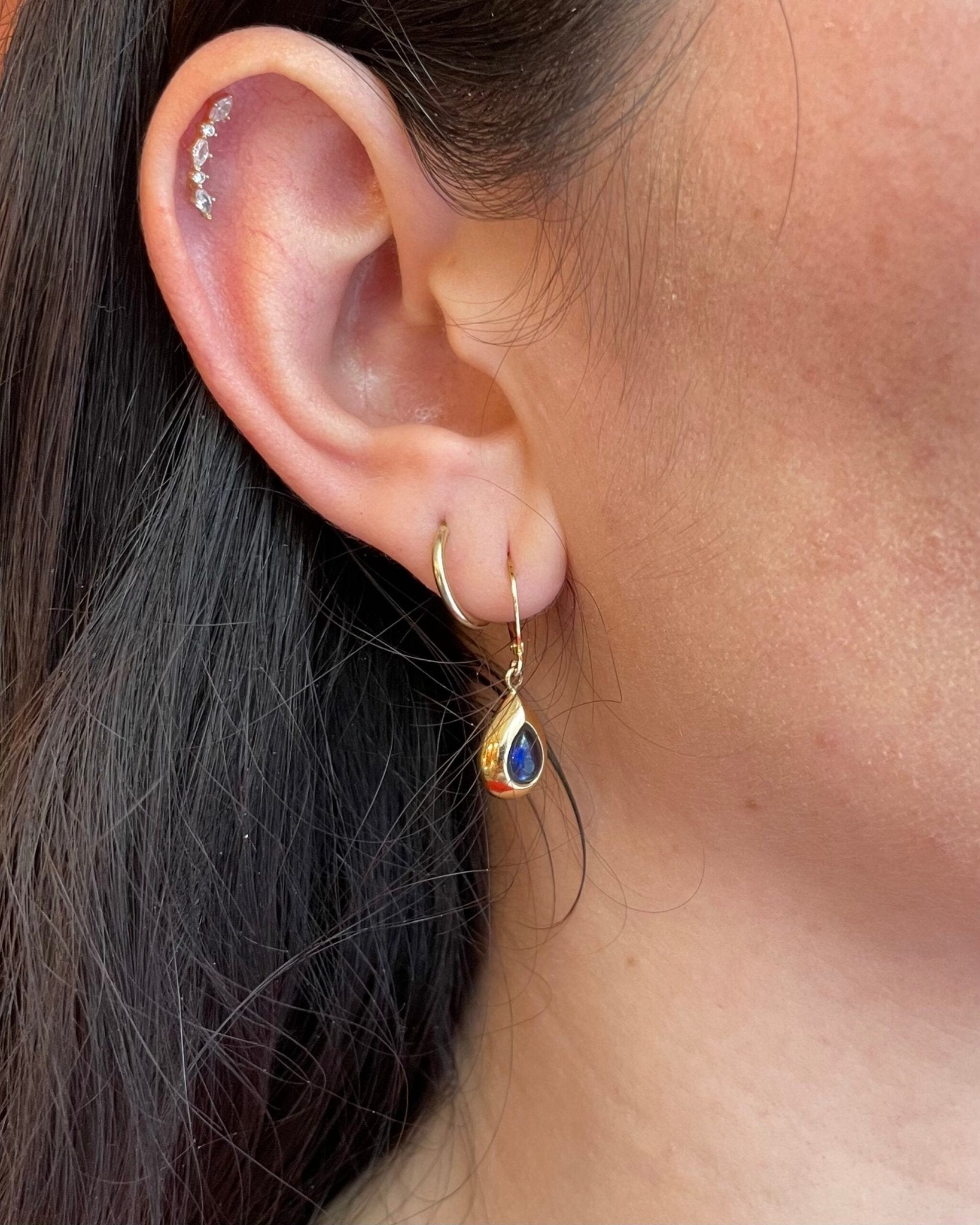 Dormeuses Saphirs 1.40 carat "Doria" - Elliade Paris