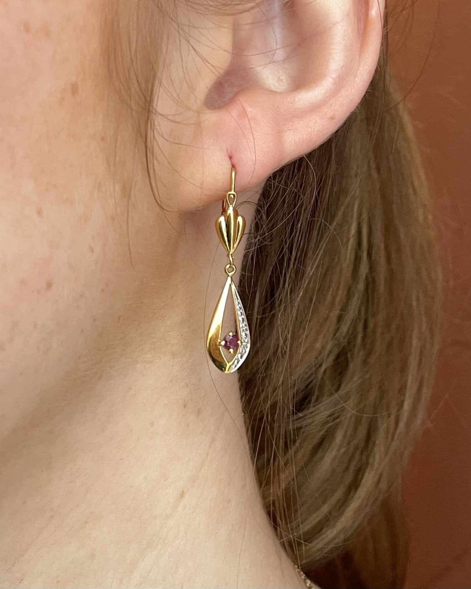 Dormeuses Vintage Rubis &amp; Diamants "Rosaline" - Elliade Paris