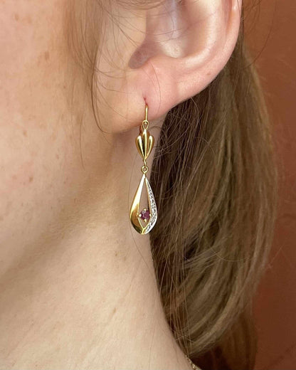 Dormeuses Vintage Rubis &amp; Diamants "Rosaline" - Elliade Paris