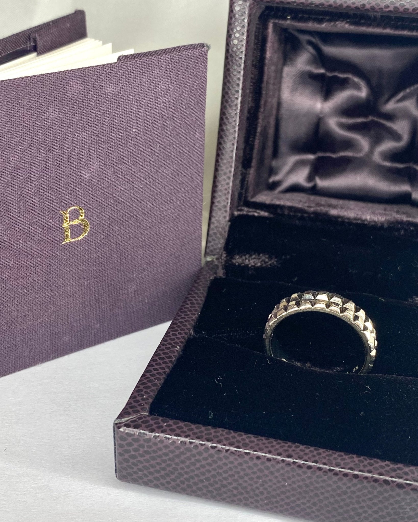 Double Alliance Boucheron Or Gris 8g "Clou de Paris" - Elliade Paris