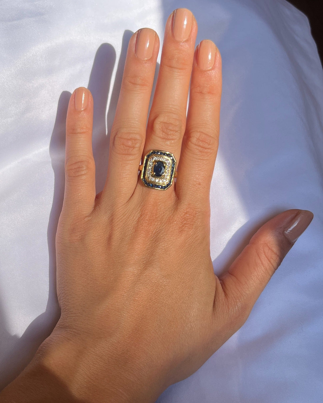 Bague style Art-Déco Saphirs et Diamants &quot;Uma&quot;