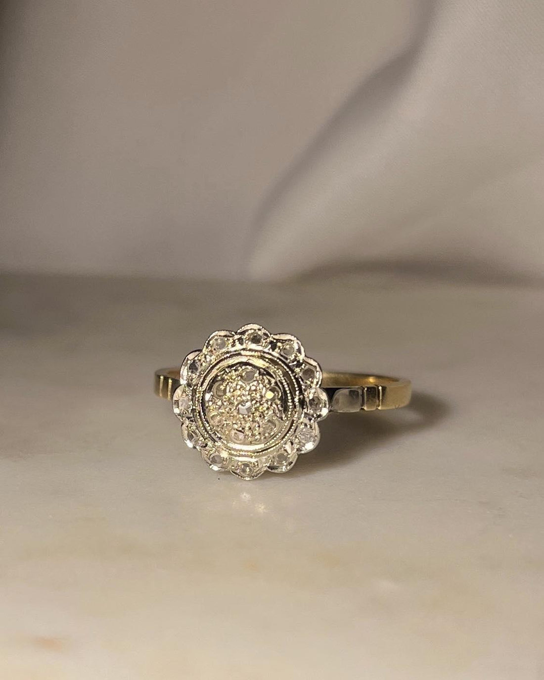 Bague fleur art-déco diamants &quot;Jade&quot;
