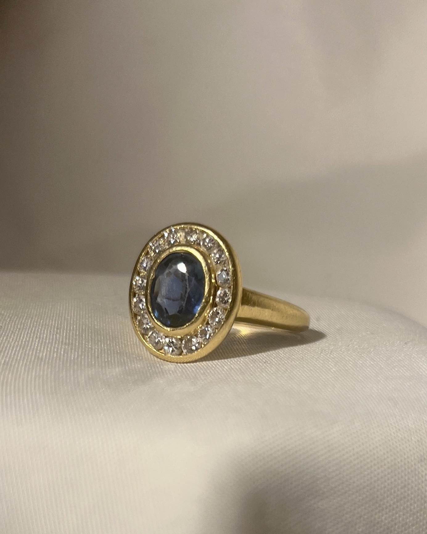 Bague Style Art-Déco Saphir &amp; Diamants &quot;Naely&quot;