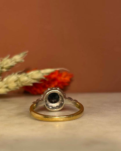 Bague Marguerite Saphir 1.05 carat &amp; Diamants &quot;Ilaria&quot;