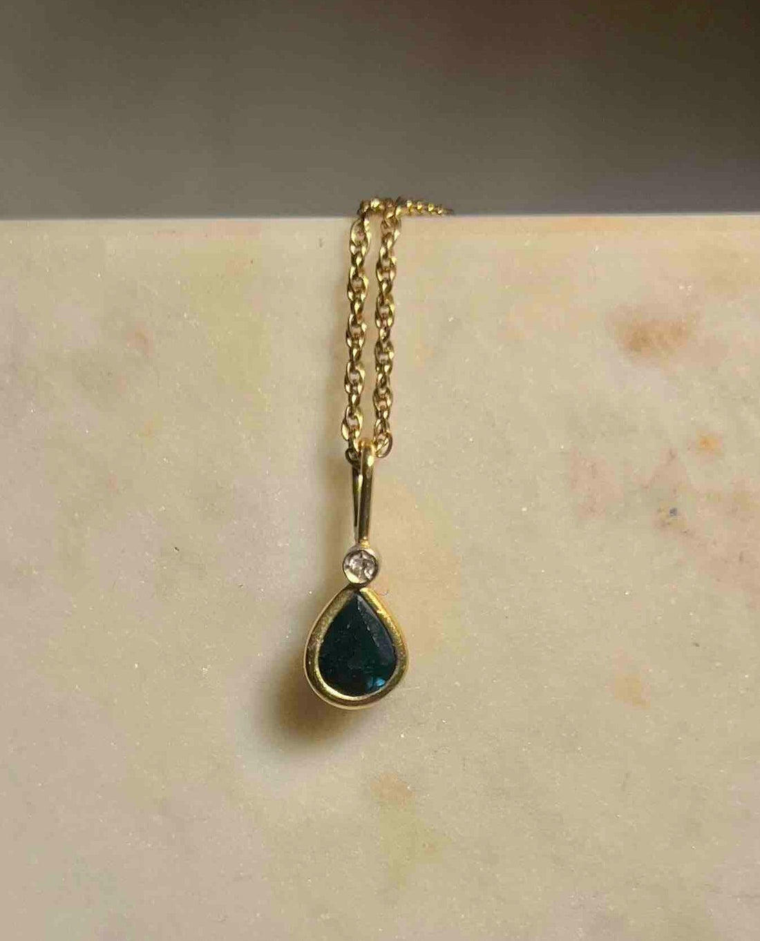 Pendentif Saphir &amp; diamants &quot;Orélia&quot;