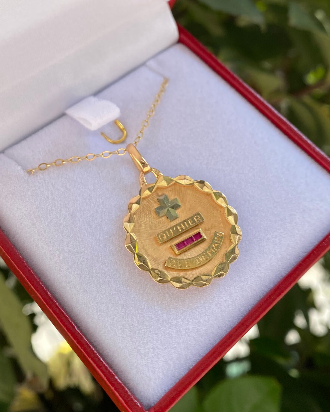 Pendentif Médaille D&