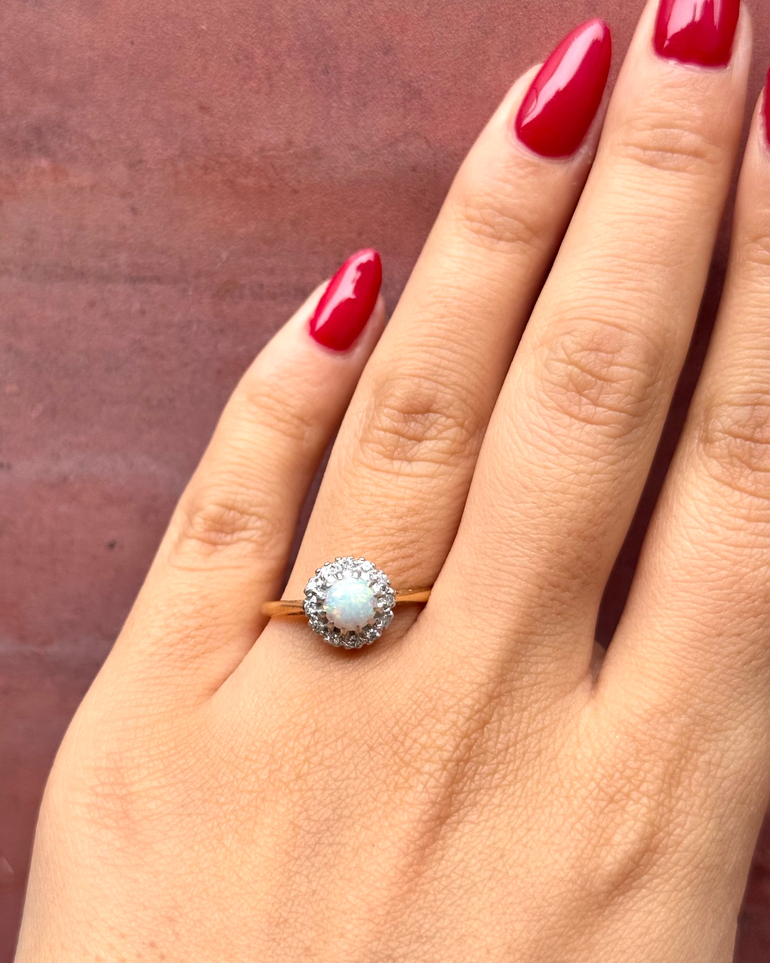 “Delphine” Opal 0.50-carat &amp; Diamond Daisy Ring