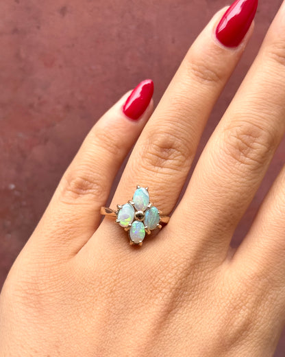 Bague Losange Opales Cabochon 1.08 carat "Amanda"