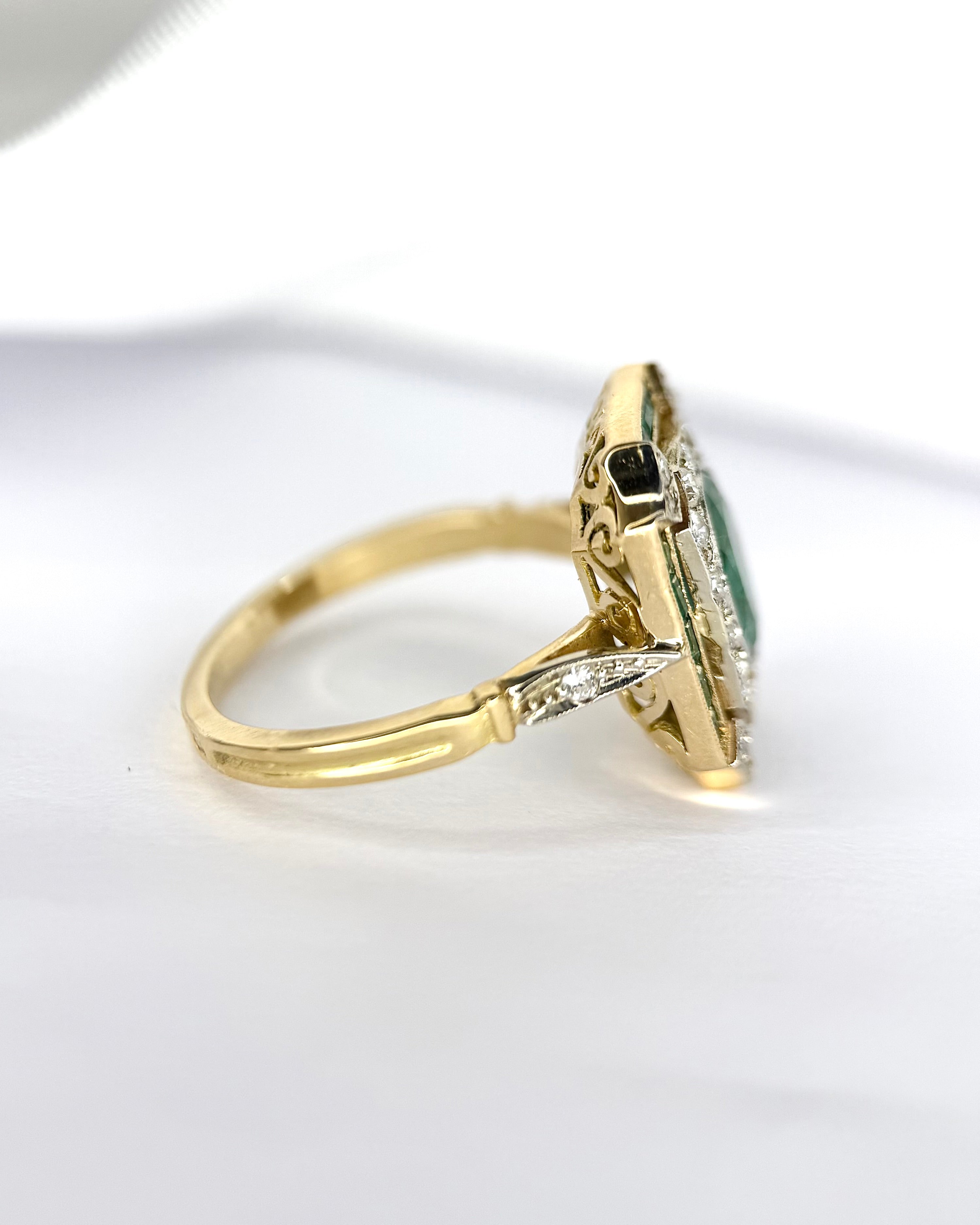 Bague Style Art-Déco Émeraudes 1.46 carat &amp; Diamants 0.55 carat 4.45g "Talia"