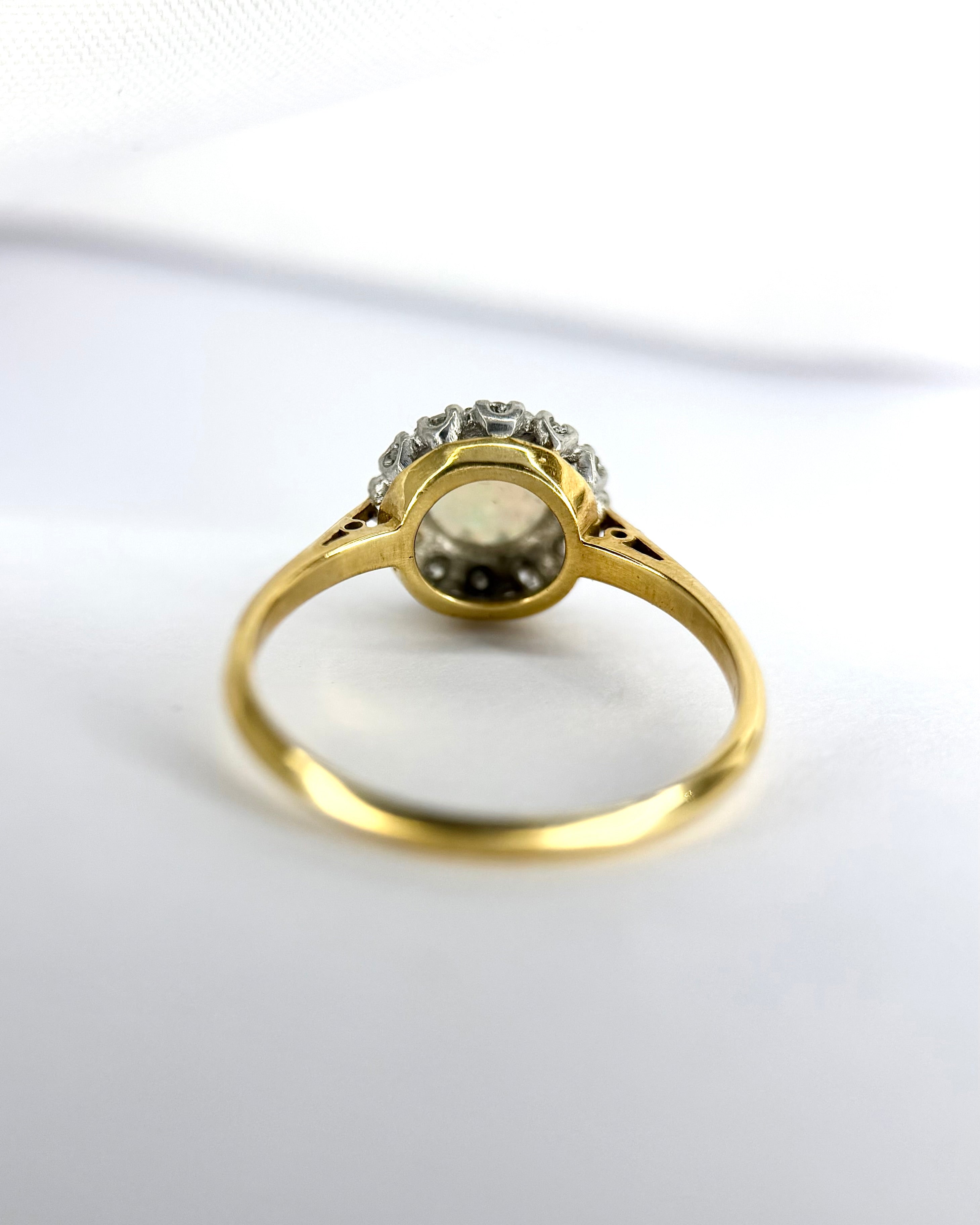 “Delphine” Opal 0.50-carat &amp; Diamond Daisy Ring