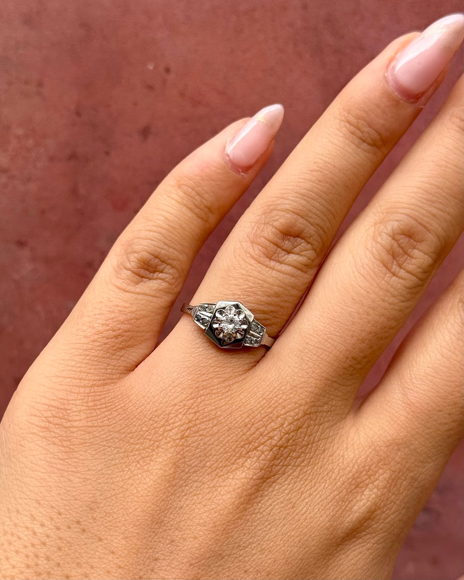 Anillo art déco con diamantes «Clara»