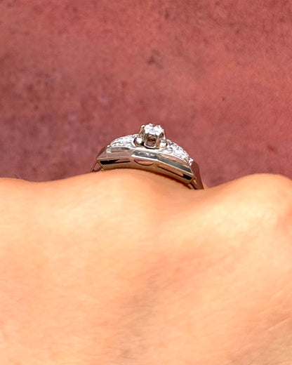 Anillo art déco de diamantes «Lédio»