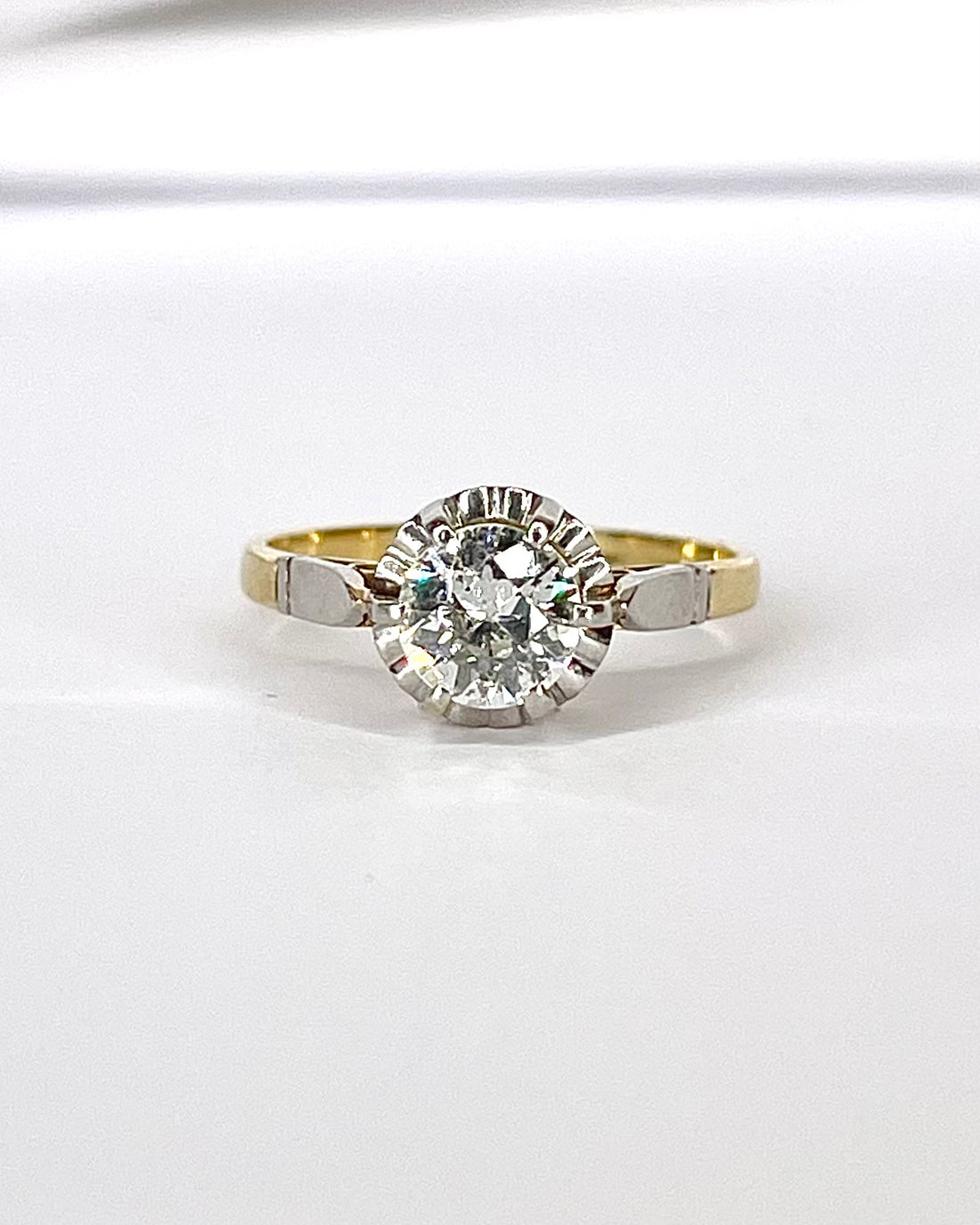 Bague Solitaire Art-Déco Diamant 0.64 carat "Colombe"