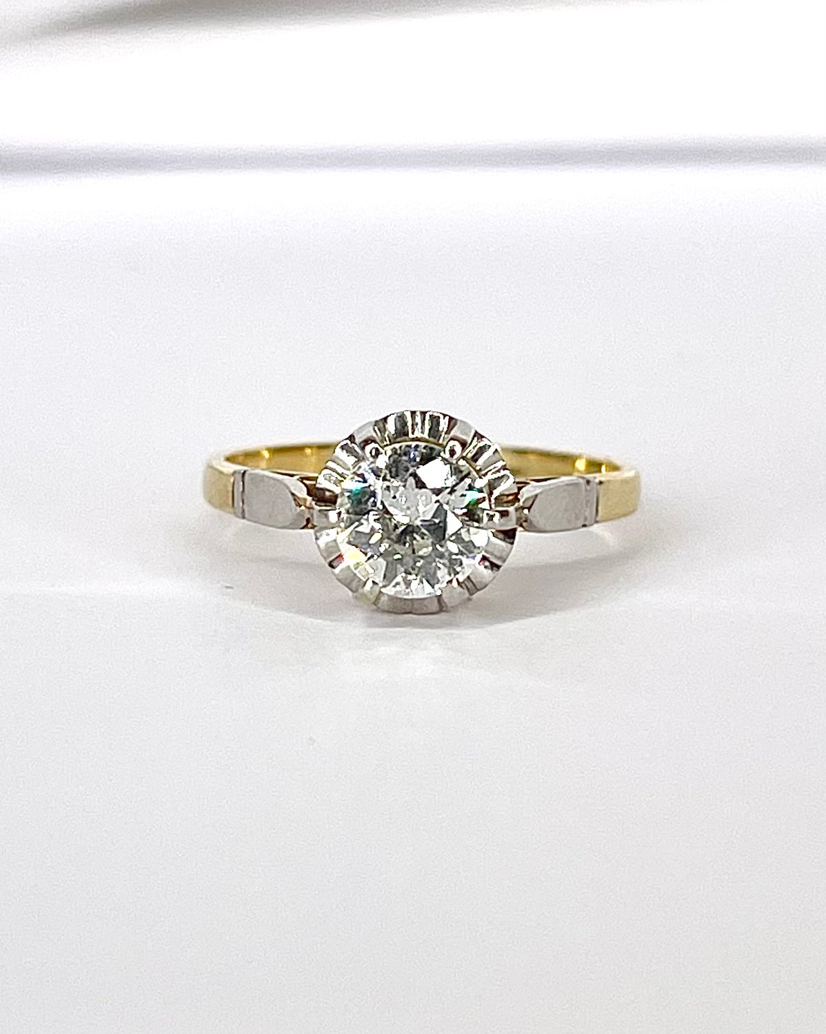 Art Deco Solitaire Diamond Ring 0.64 Carat "Colombe"