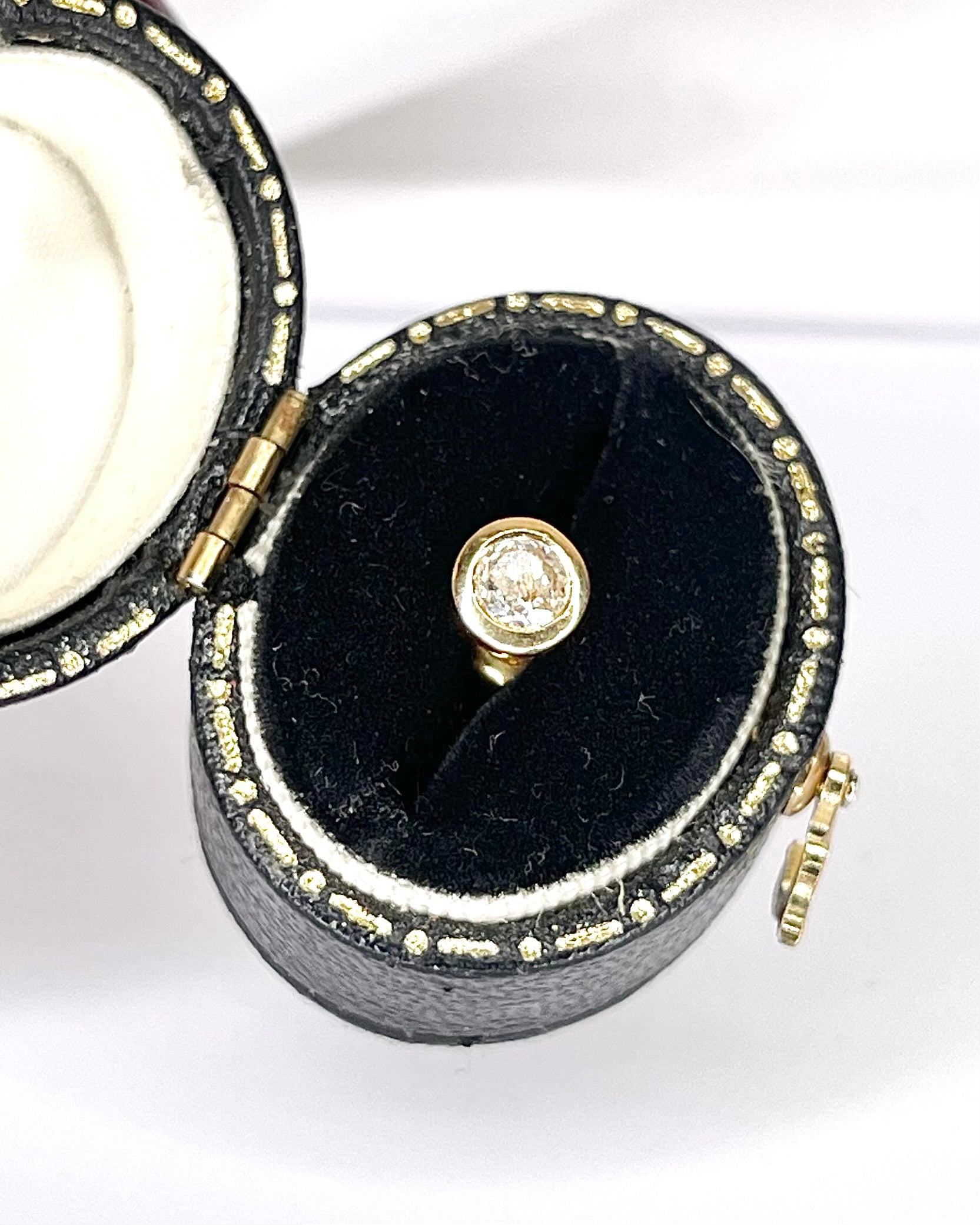Diamond Stud Earring 0.27 Carat "Diane"