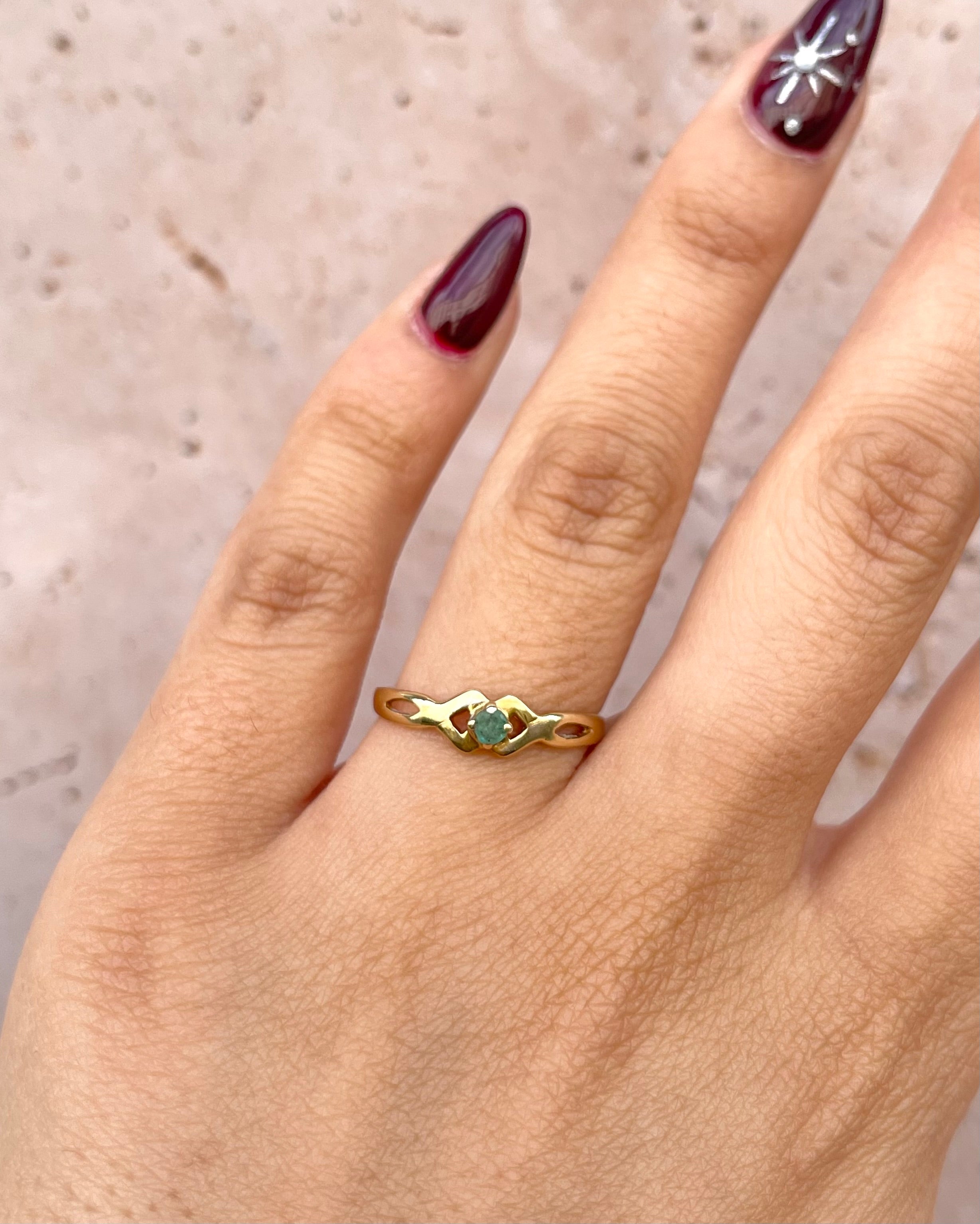 Solitaire Emerald Ring "Billy"