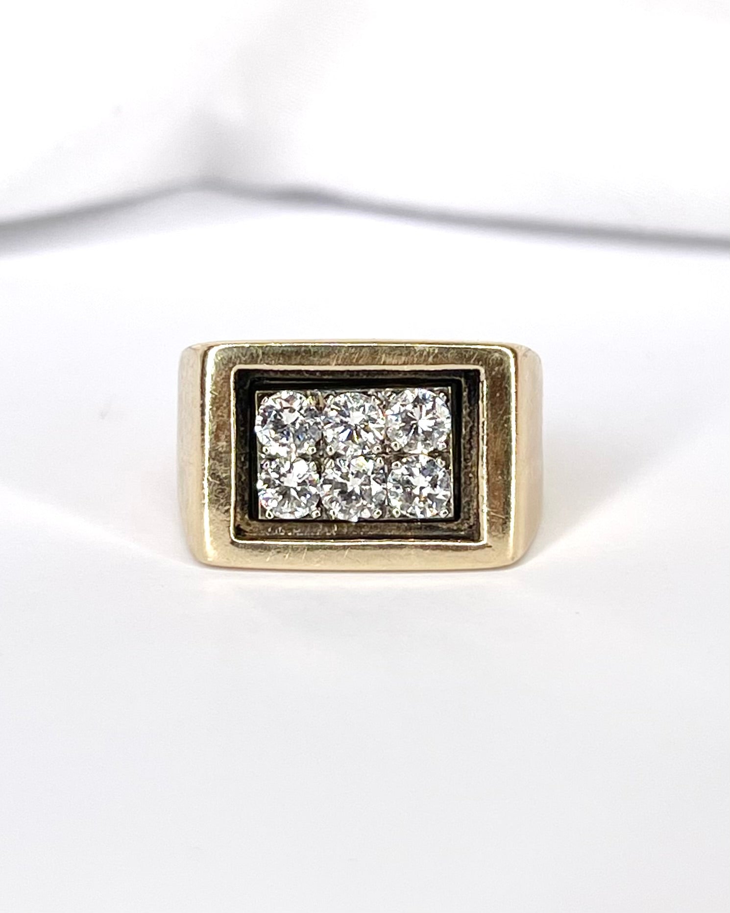 Anillo Tank Diamantes 1.20 quilates y Oro 9.15g "Océane"